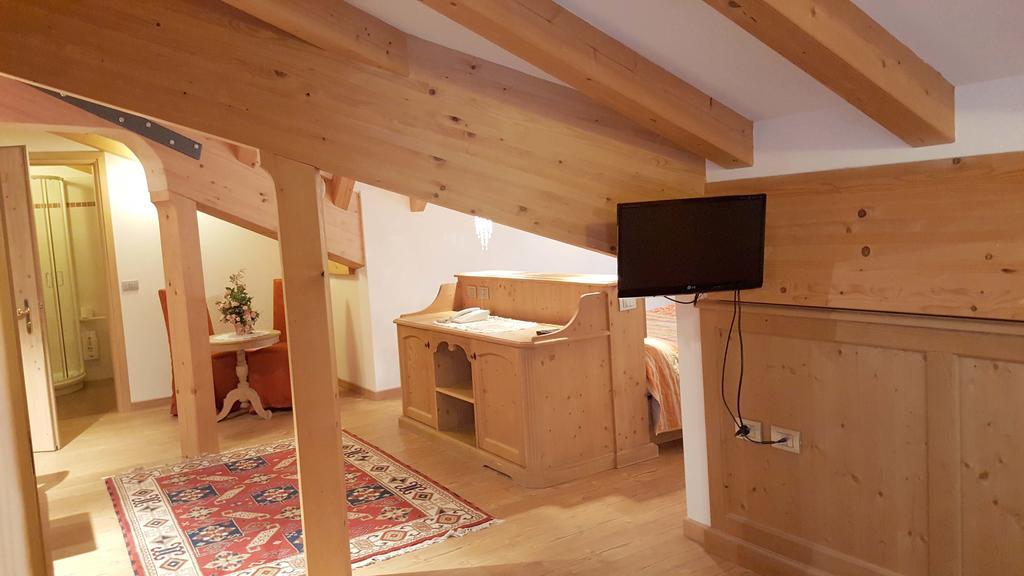 Hotel Sass Maor Fiera Di Primiero Dış mekan fotoğraf